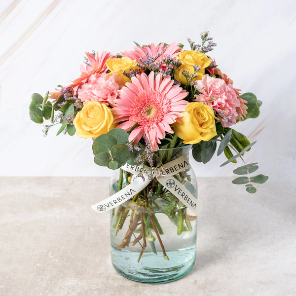 Brillo de Sol - Gerbera Rosa con Rosa Amarilla