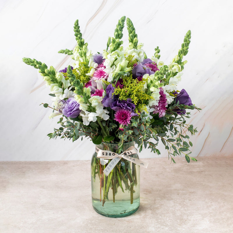 Aurora Boreal - Lisianthus Morada, Morelianas y Perrito Blanco