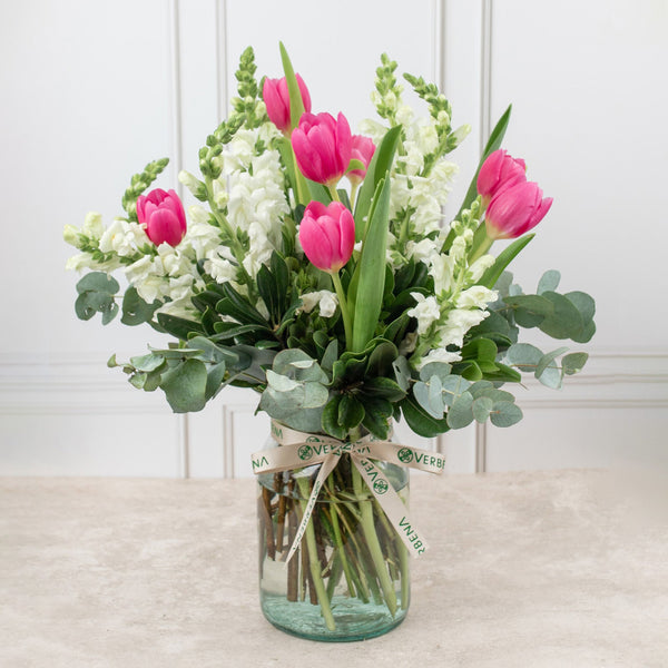 Aires de Holanda - Tulipán y Perrito Blanco