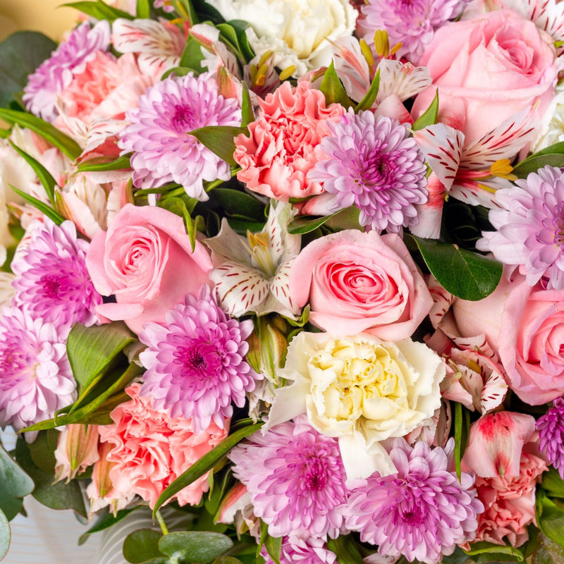 Ramo Fuego - Rosa, Clavel Rosa, Blanco, Moreliana y Astromelia Rosa