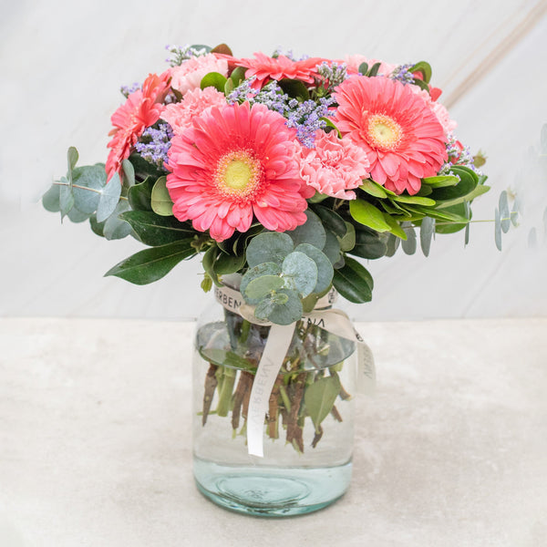 Noche en París - Gerbera Rosa y Clavel Rosa