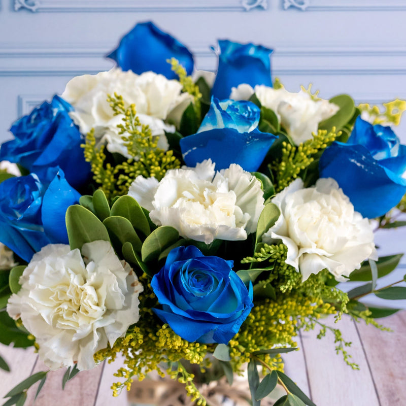 Océano - Rosa Azul, Clavel Blanco y Solidago