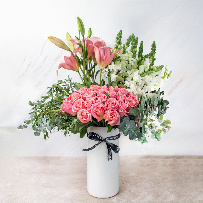 Sabor a Mi - Lilium Rosa, Rosa Clarita y Perrito Blanco.