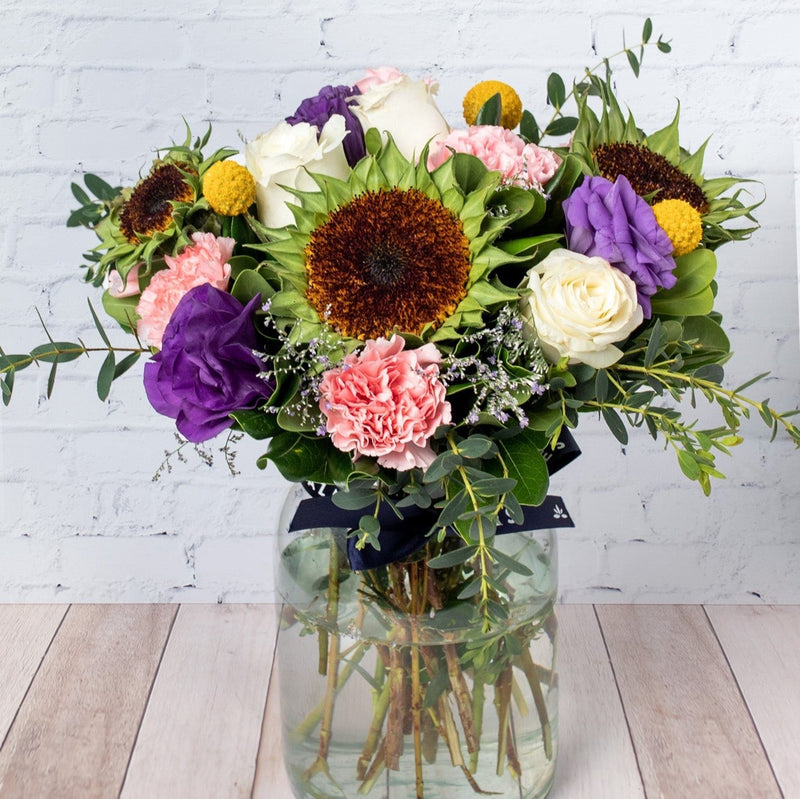 Lima Limón - Girasol Deshidratado, Rosa Blanca, Clavel Rosa y Lisianthus